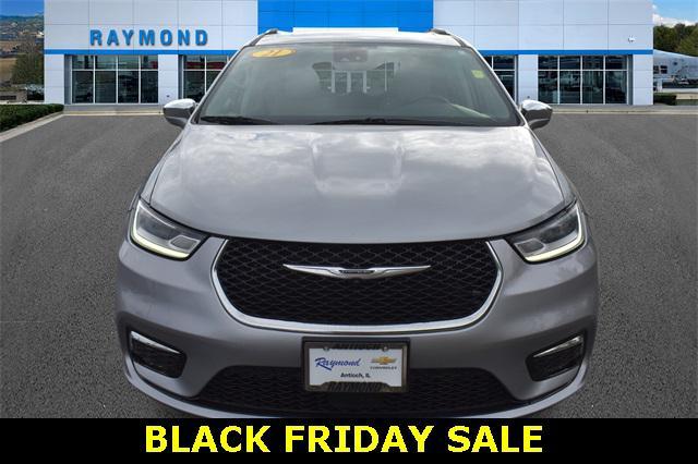 used 2021 Chrysler Pacifica car, priced at $18,858