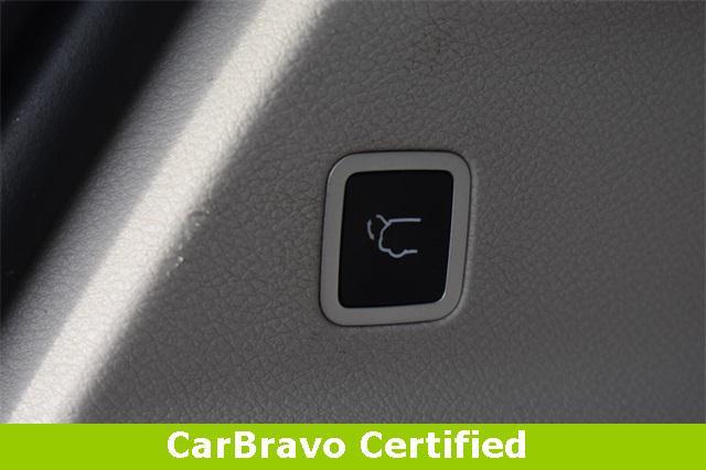 used 2021 Chrysler Pacifica car, priced at $19,998