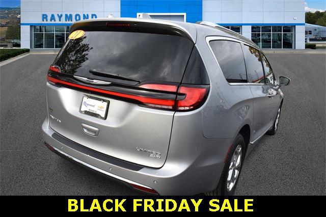 used 2021 Chrysler Pacifica car, priced at $18,858