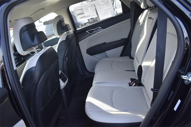 new 2025 Kia Sportage car, priced at $29,704