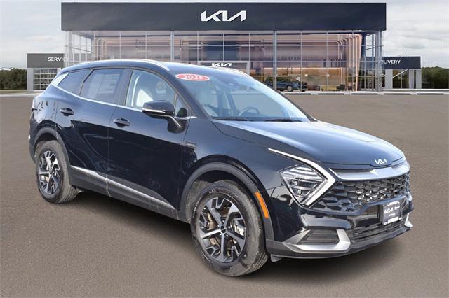 new 2025 Kia Sportage car, priced at $29,704
