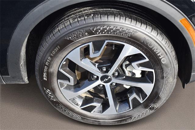 new 2025 Kia Sportage car, priced at $29,704