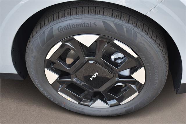 new 2026 Kia Carnival car, priced at $43,385