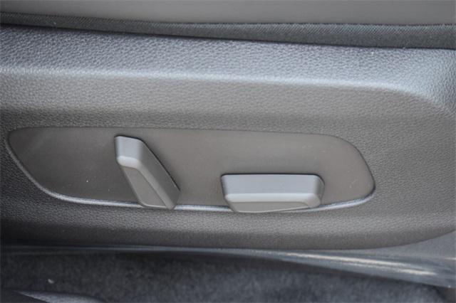 new 2026 Kia Carnival car, priced at $43,385