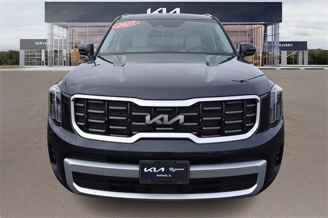 new 2025 Kia Telluride car, priced at $40,729