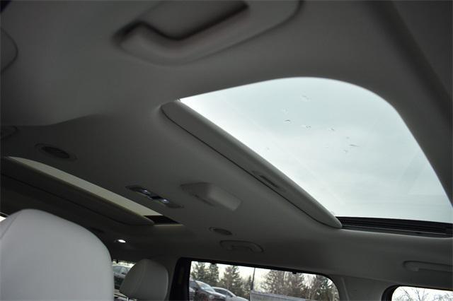 new 2025 Kia Carnival car, priced at $49,254