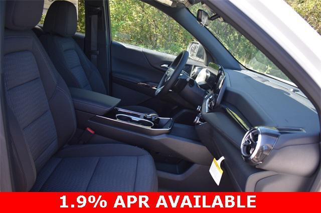 new 2026 Chevrolet Equinox car, priced at $31,360