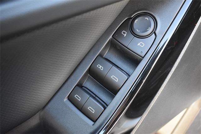 new 2026 Chevrolet Equinox car, priced at $32,708