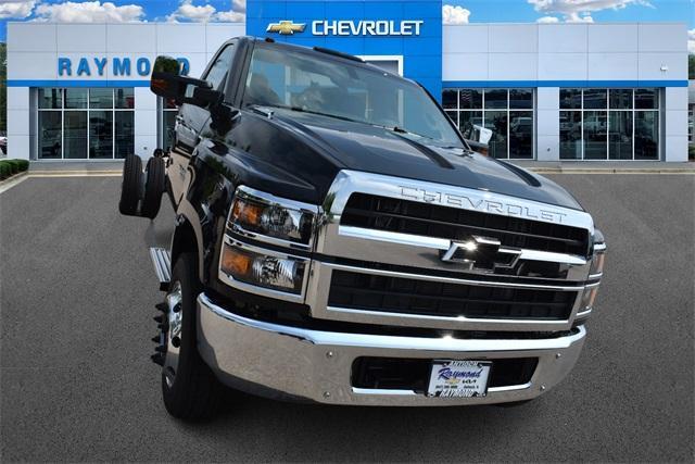 new 2024 Chevrolet Silverado 1500 car, priced at $69,900