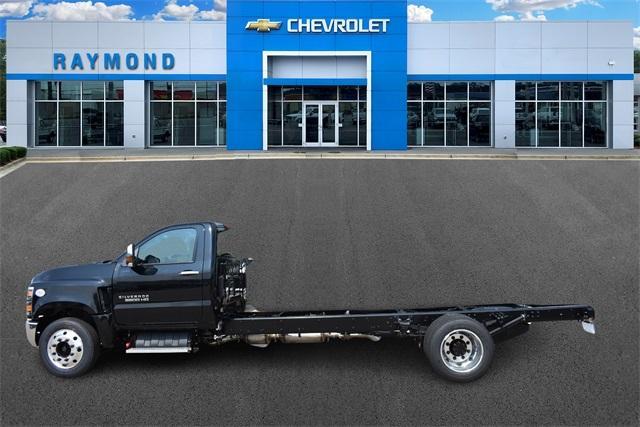 new 2024 Chevrolet Silverado 1500 car, priced at $69,900