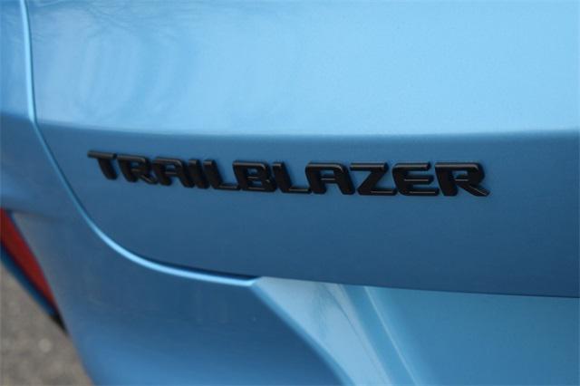 new 2025 Chevrolet TrailBlazer car, priced at $29,014