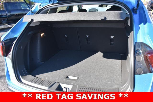 new 2025 Chevrolet Trax car, priced at $25,972