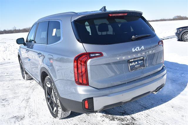 new 2025 Kia Telluride car, priced at $41,336