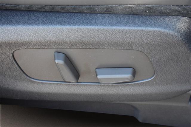 new 2026 Kia Carnival Hybrid car, priced at $48,940