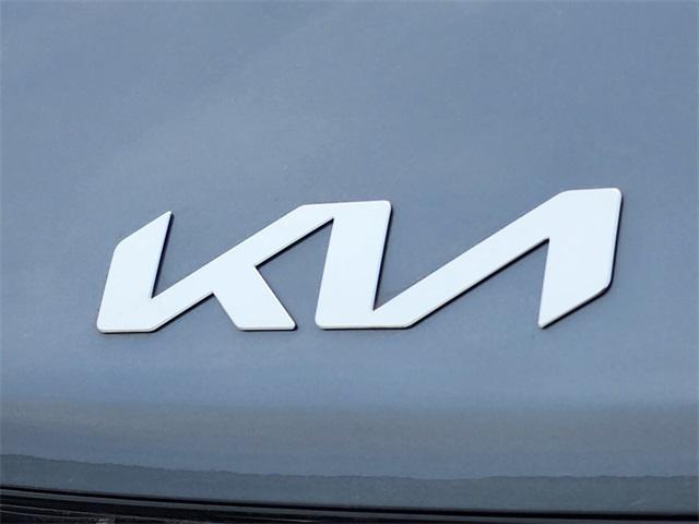 new 2025 Kia Sorento car, priced at $37,742