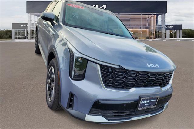 new 2025 Kia Sorento car, priced at $37,742