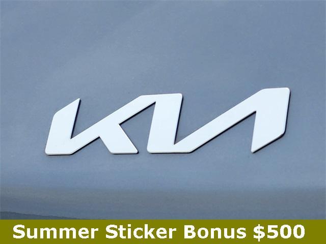 new 2025 Kia Sorento car, priced at $38,242
