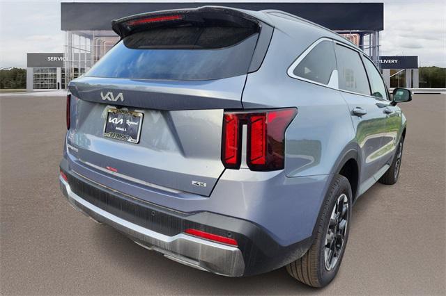new 2025 Kia Sorento car, priced at $37,742
