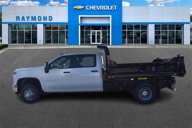 new 2024 Chevrolet Silverado 3500 car, priced at $69,740