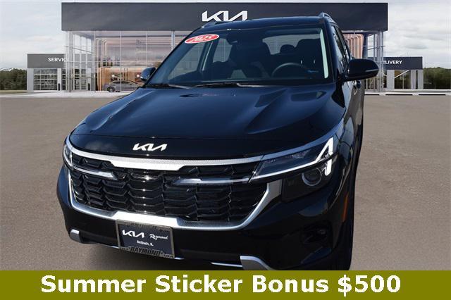 new 2025 Kia Seltos car, priced at $28,058