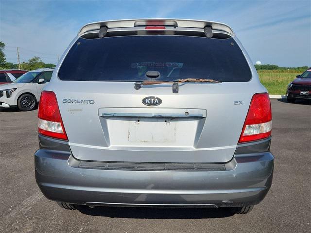 used 2006 Kia Sorento car, priced at $4,980