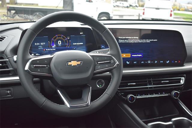 new 2025 Chevrolet Traverse car, priced at $41,097