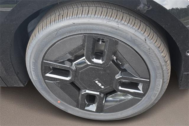 new 2026 Kia EV9 car, priced at $62,994