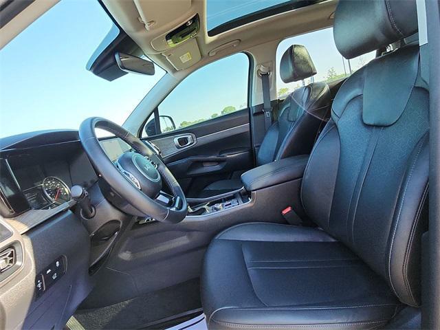 used 2023 Kia Sorento car, priced at $32,994