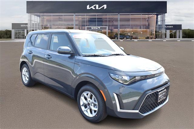new 2025 Kia Soul car, priced at $21,809