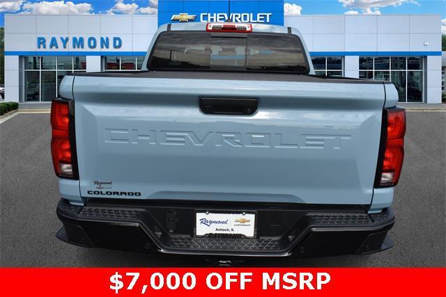 new 2025 Chevrolet Colorado car, priced at $43,800