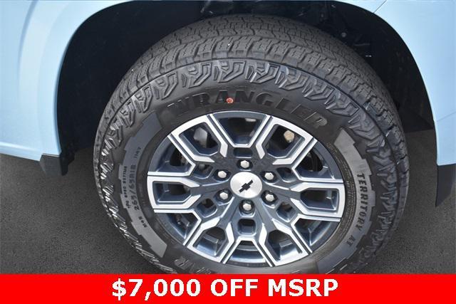 new 2025 Chevrolet Colorado car, priced at $43,800