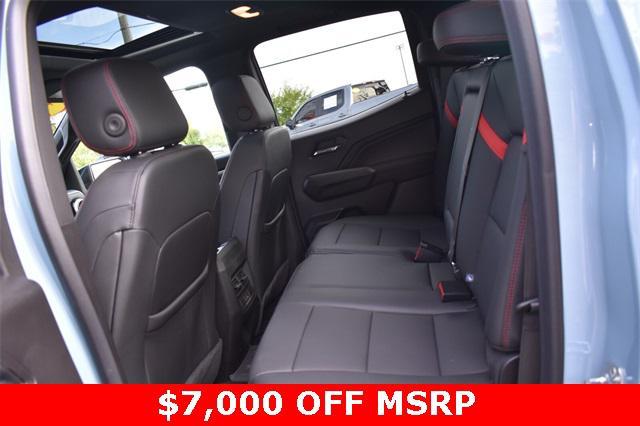 new 2025 Chevrolet Colorado car, priced at $43,800