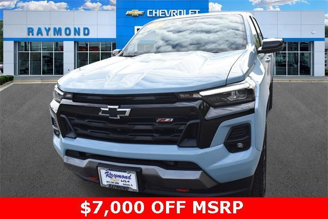 new 2025 Chevrolet Colorado car, priced at $43,800