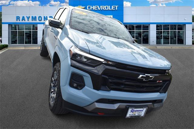 new 2025 Chevrolet Colorado car, priced at $43,800