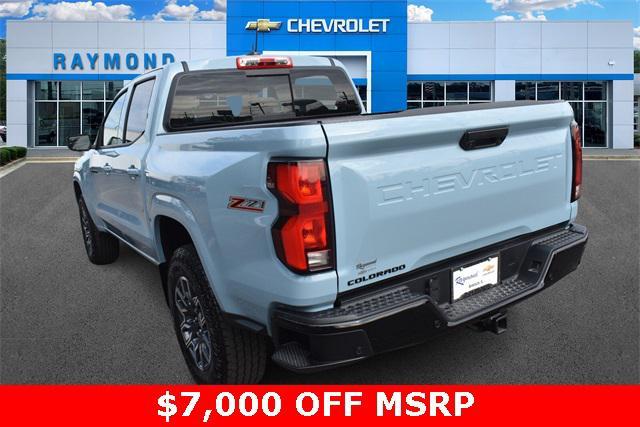 new 2025 Chevrolet Colorado car, priced at $43,800