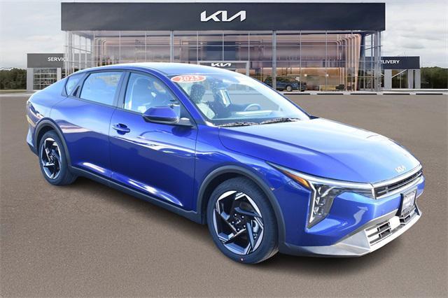 new 2025 Kia K4 car, priced at $24,265