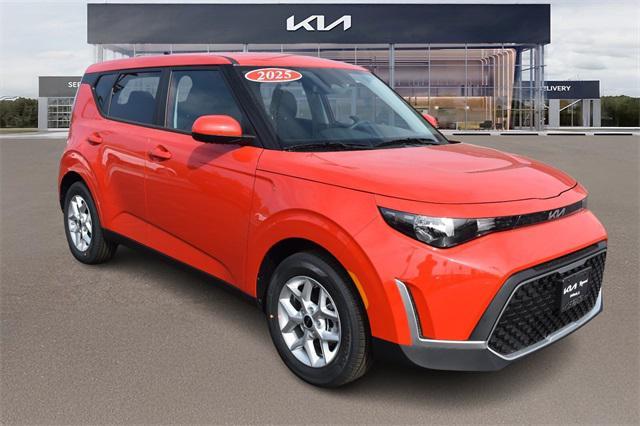 new 2025 Kia Soul car, priced at $22,260