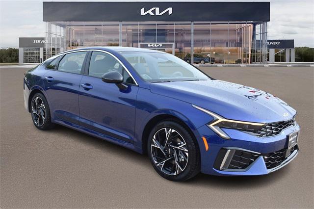 new 2025 Kia K5 car, priced at $30,824