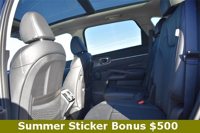new 2025 Kia Sorento car, priced at $38,238