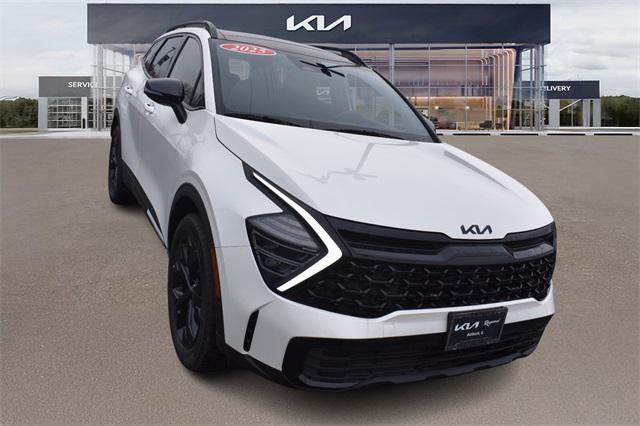 new 2025 Kia Sportage car, priced at $40,052