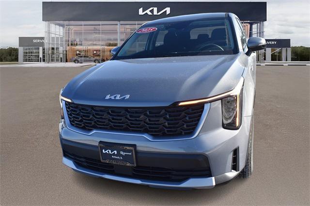 new 2025 Kia Sorento car, priced at $32,314