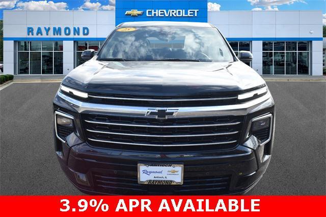 new 2025 Chevrolet Traverse car, priced at $54,827