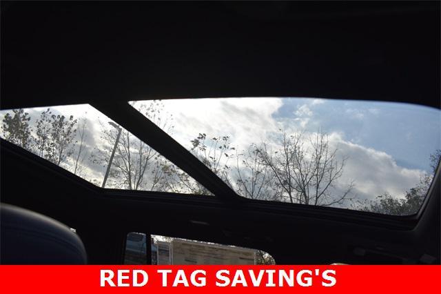 new 2025 Chevrolet Traverse car, priced at $53,851