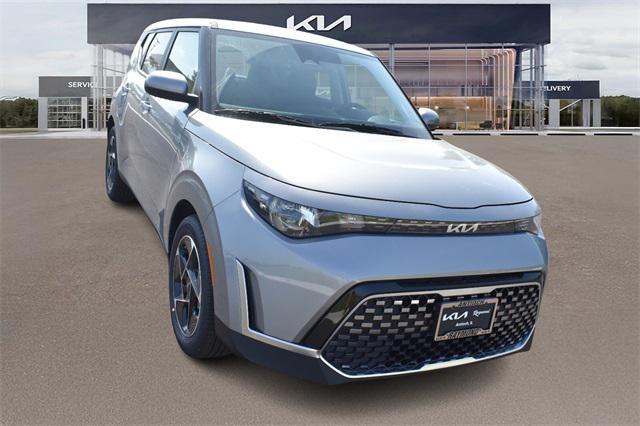 new 2025 Kia Soul car, priced at $25,533