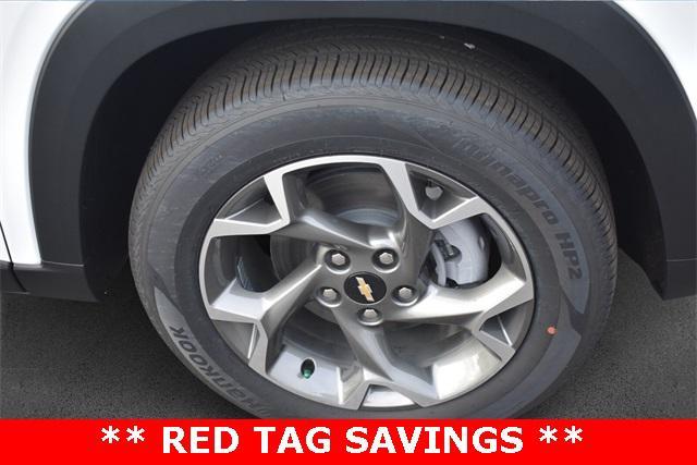 new 2025 Chevrolet Trax car, priced at $25,833