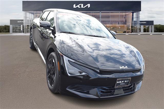 new 2025 Kia EV6 car, priced at $52,772