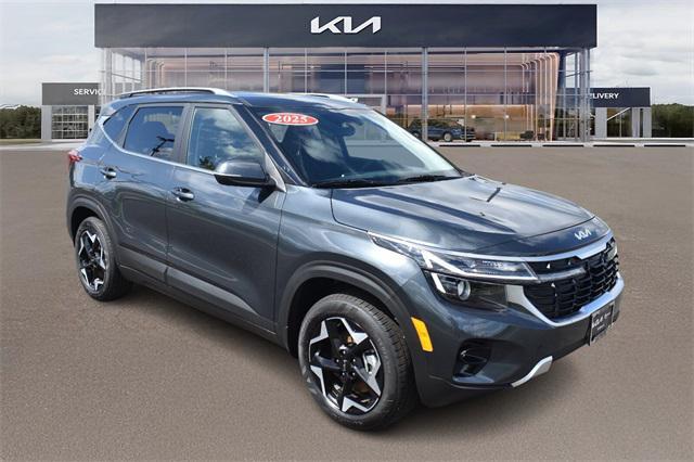 new 2025 Kia Seltos car, priced at $26,850