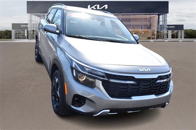 new 2025 Kia Seltos car, priced at $26,514