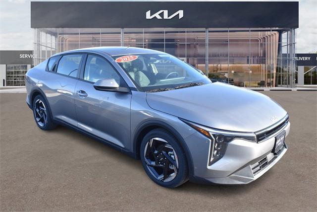 new 2025 Kia K4 car, priced at $24,265