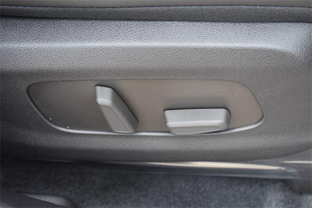 new 2026 Kia Carnival car, priced at $48,315